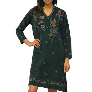 141. NWT WOMENS KYLA SEO S (FIT XL) DETAIL DRESS